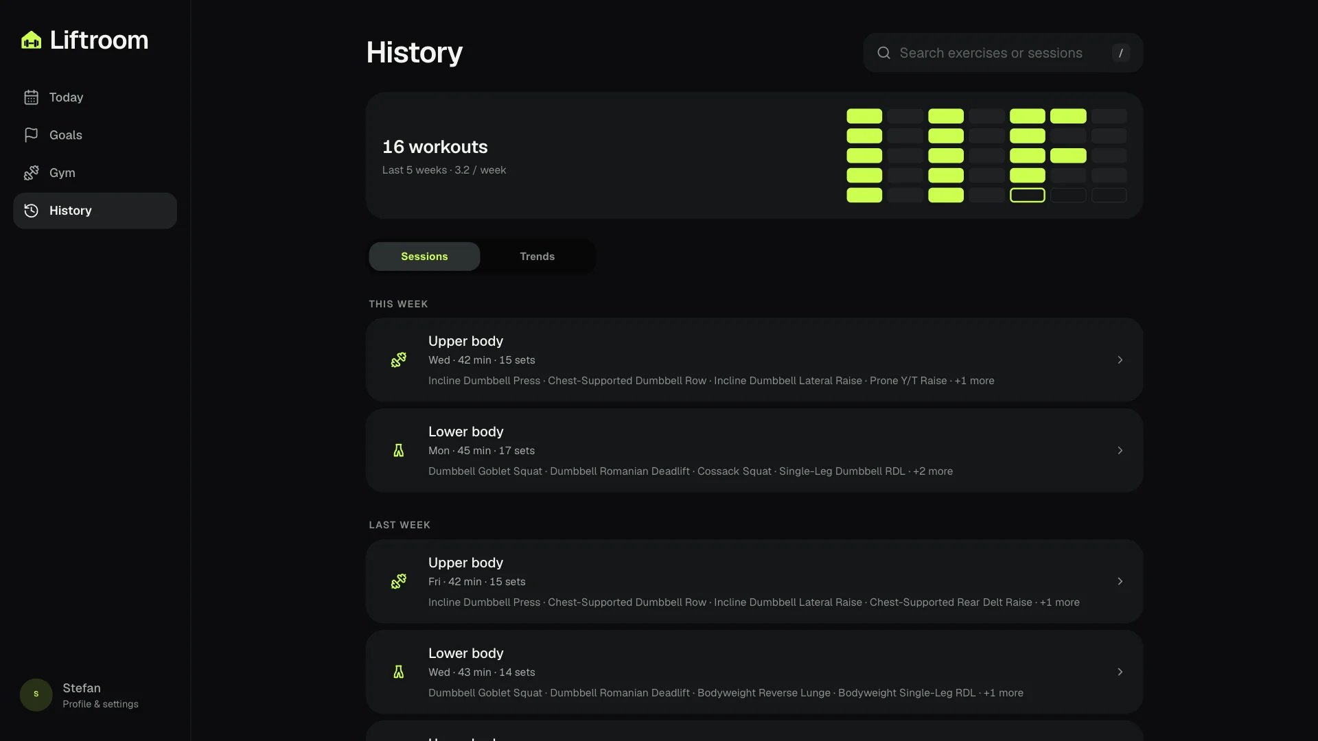 Desktop History with sixteen workouts in the last five weeks on a consistency grid and sessions grouped by week, each with its length, sets and exercises.